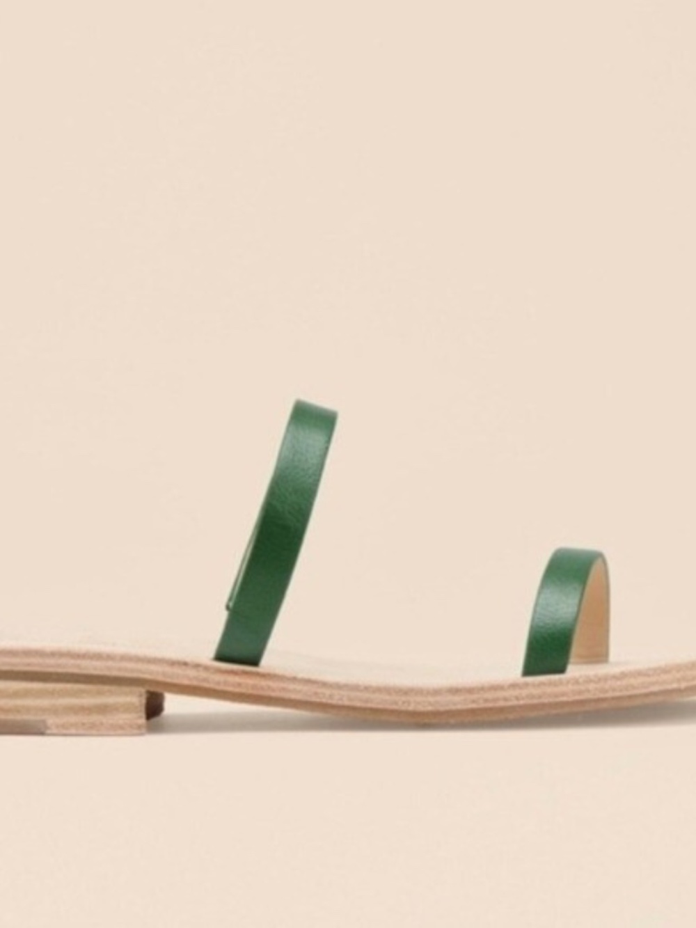 Reformation Marion Green Leather Strappy Flat Sandals Tan Footbed